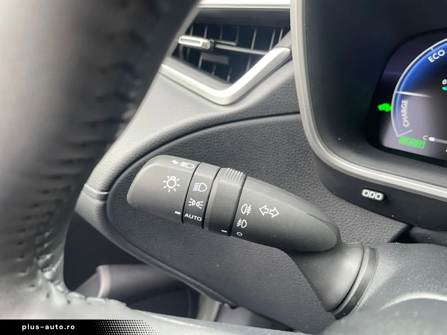 TOYOTA Corolla Cross 2.0 Hybrid Team D  LED CAM CarPlay