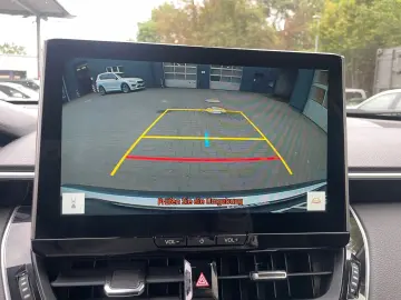 TOYOTA Corolla Cross 2.0 Hybrid Team D  LED CAM CarPlay