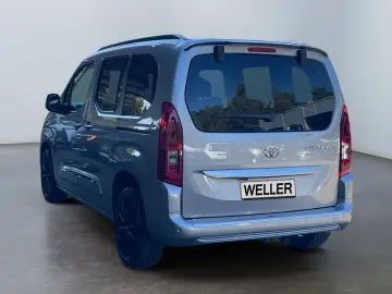 TOYOTA Proace City Verso 1.5 D-4D L1 Lounge  Pano AHK