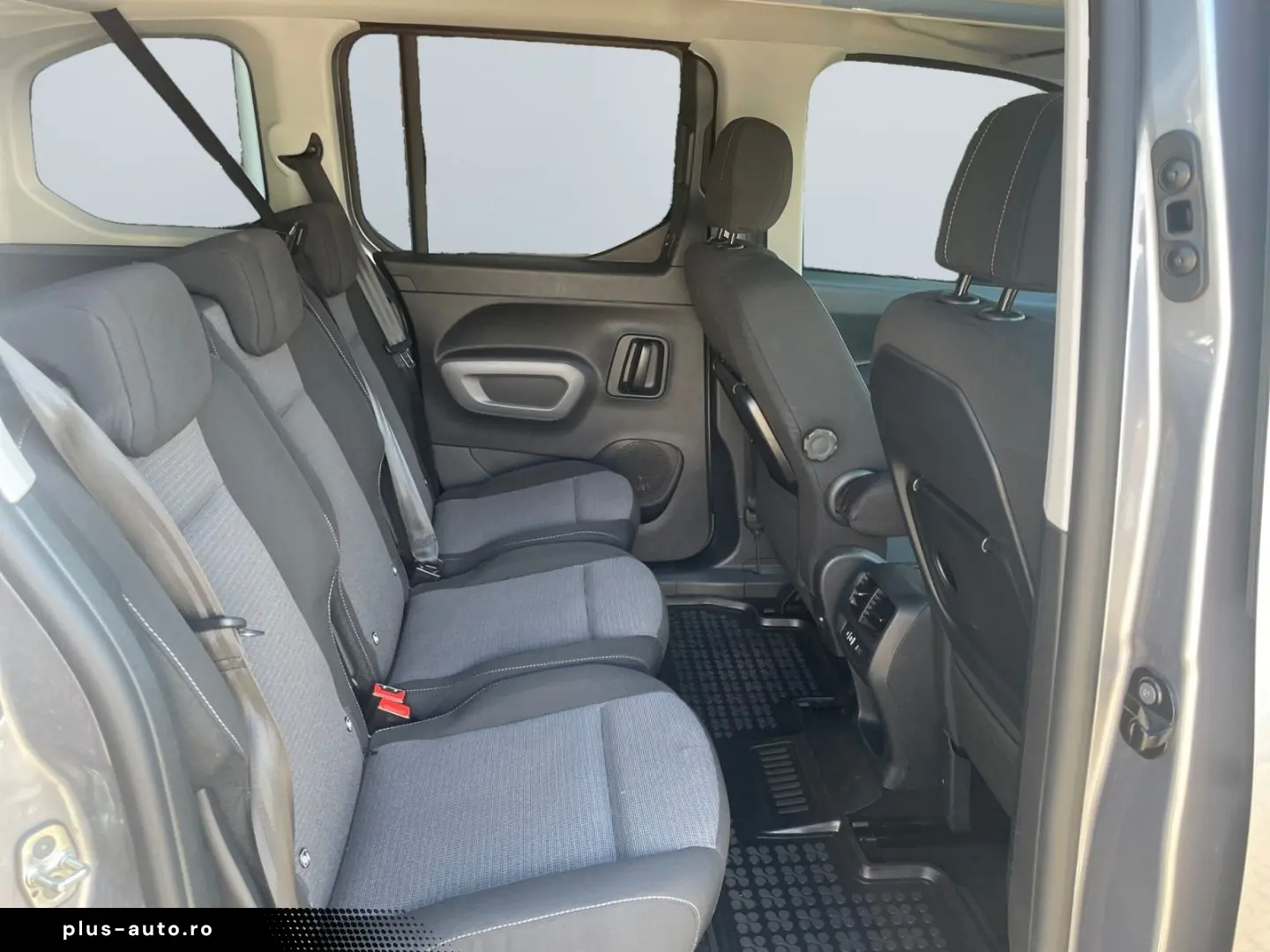 TOYOTA Proace City Verso 1.5 D-4D L1 Lounge  Pano AHK