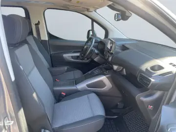 TOYOTA Proace City Verso 1.5 D-4D L1 Lounge  Pano AHK