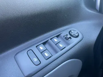 TOYOTA Proace City Verso 1.5 D-4D L1 Lounge  Pano AHK