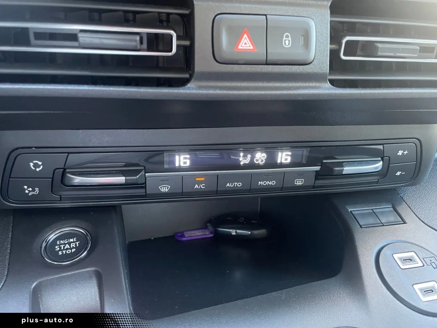 TOYOTA Proace City Verso 1.5 D-4D L1 Lounge  Pano AHK