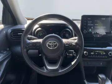 TOYOTA Yaris Cross Hybrid 1.5 Comfort  ACC CAM CarPlay