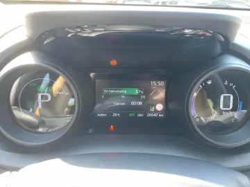 TOYOTA Yaris Cross Hybrid 1.5 Comfort  ACC CAM CarPlay