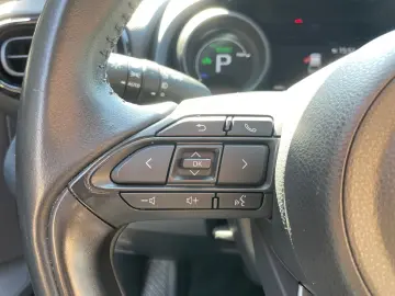 TOYOTA Yaris Cross Hybrid 1.5 Comfort  ACC CAM CarPlay