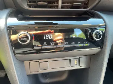 TOYOTA Yaris Cross Hybrid 1.5 Comfort  ACC CAM CarPlay