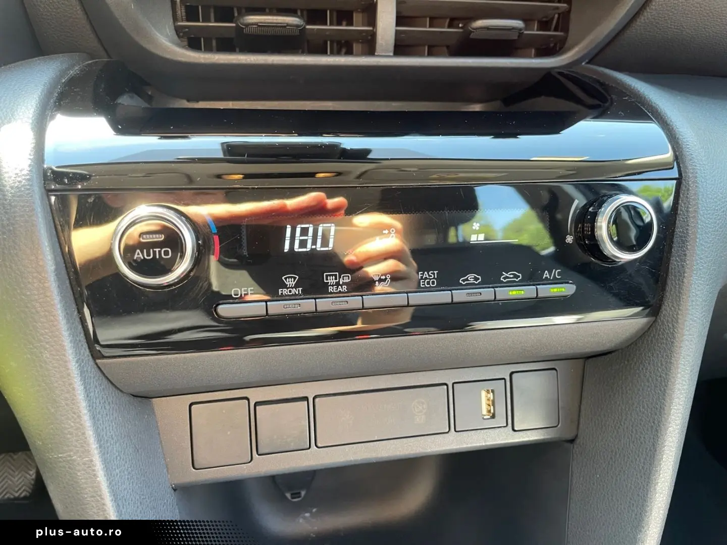 TOYOTA Yaris Cross Hybrid 1.5 Comfort  ACC CAM CarPlay