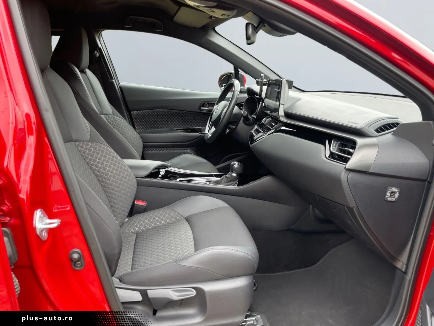 TOYOTA C-HR 2.0 Hybrid Team D  RCam PDC SHZ LED ACC