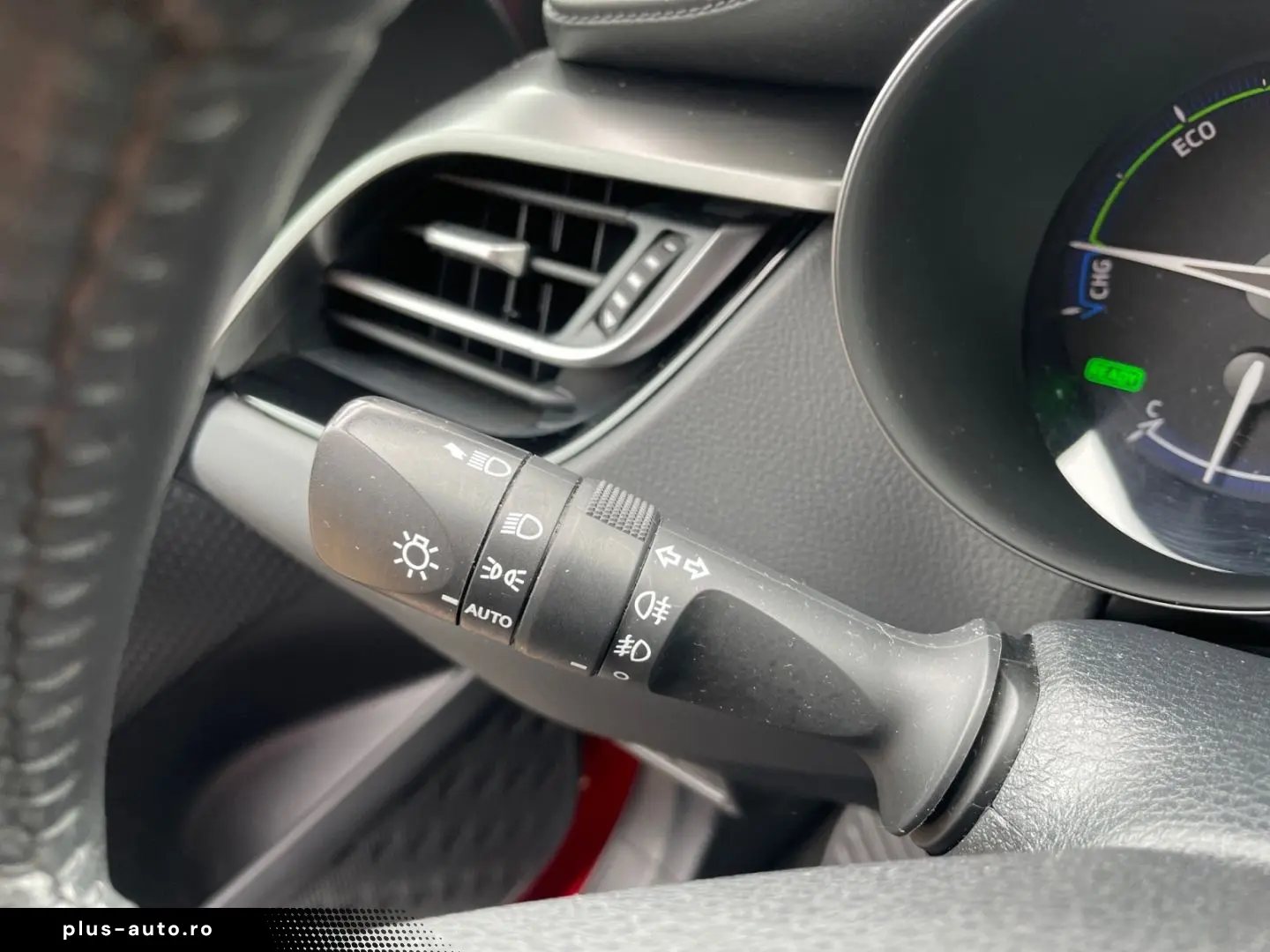 TOYOTA C-HR 2.0 Hybrid Team D  RCam PDC SHZ LED ACC