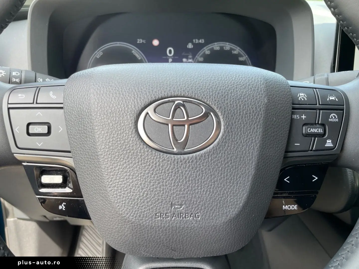 TOYOTA C-HR 1.8 Hybrid Team D  Technik-Paket Kamera SHZ