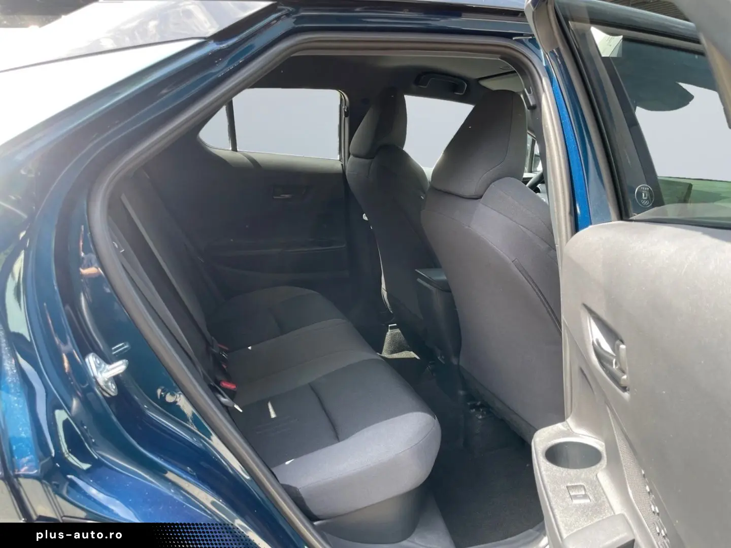 TOYOTA C-HR 1.8 Hybrid Team D  Technik-Paket Kamera SHZ