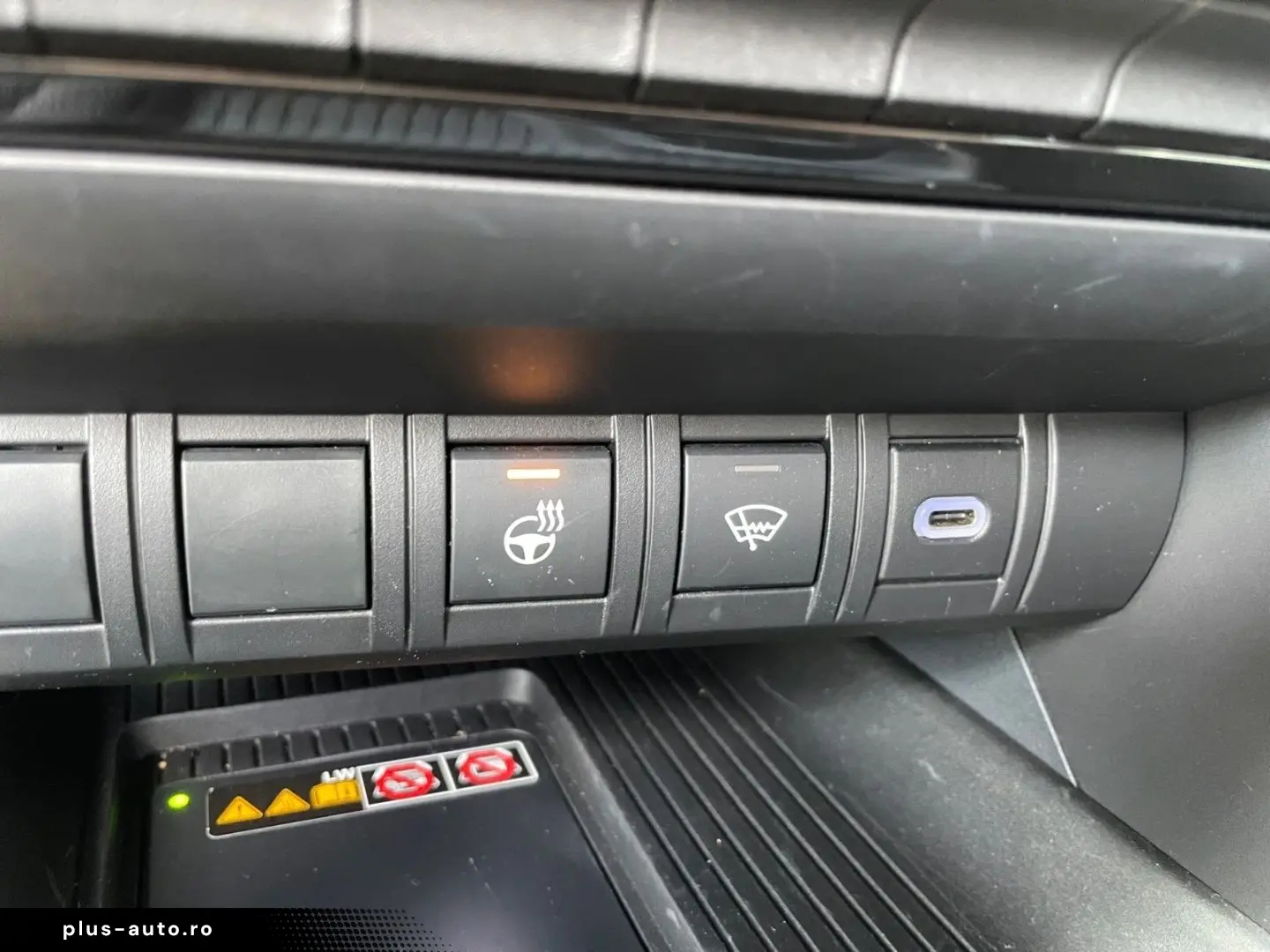 TOYOTA C-HR 1.8 Hybrid Team D  Technik-Paket Kamera SHZ