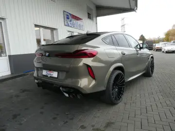 BMW X6 M Competition  Bower & Wilkins  Massage