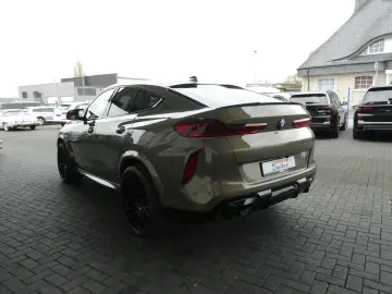 BMW X6 M Competition  Bower & Wilkins  Massage