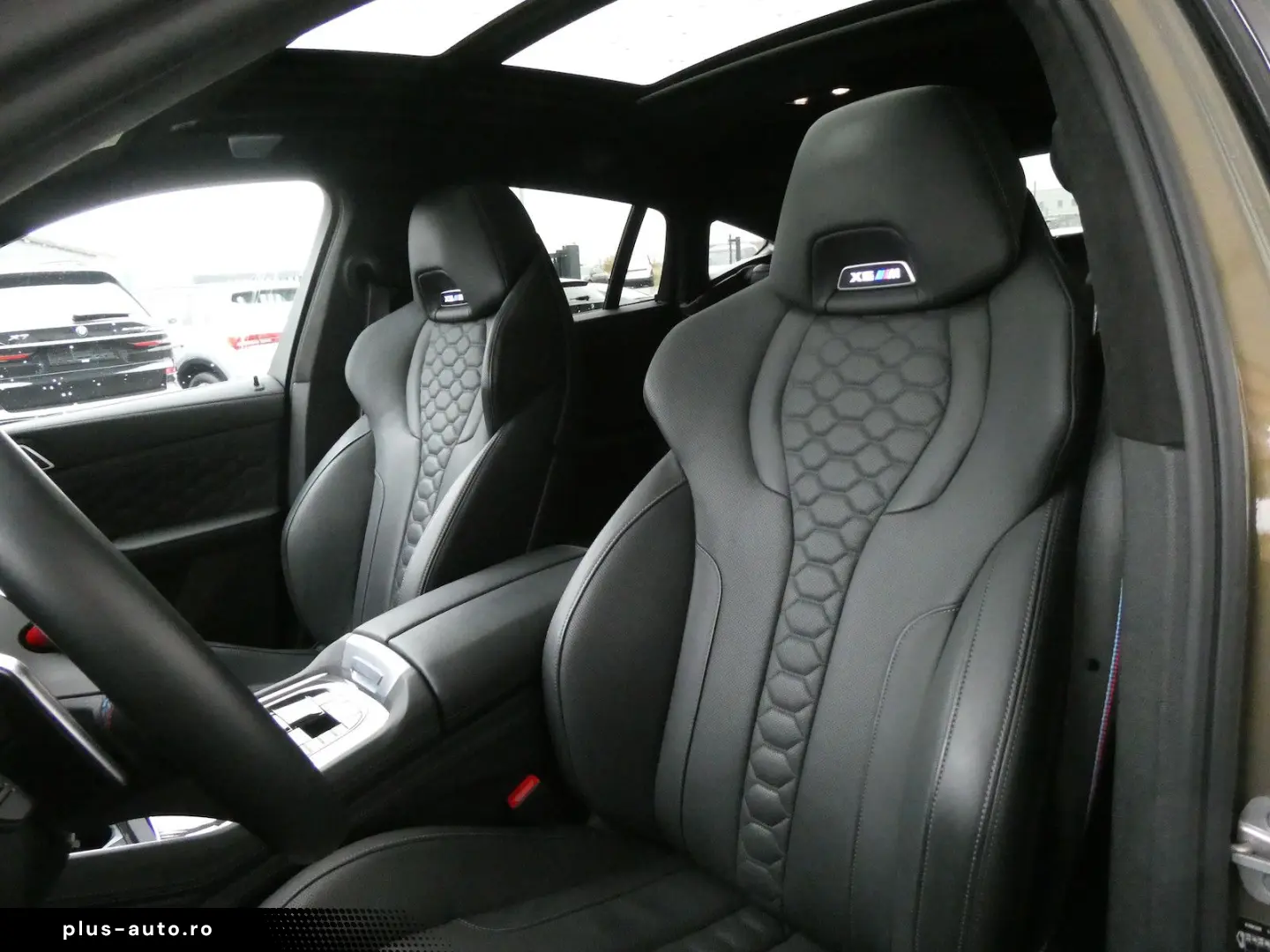 BMW X6 M Competition  Bower & Wilkins  Massage