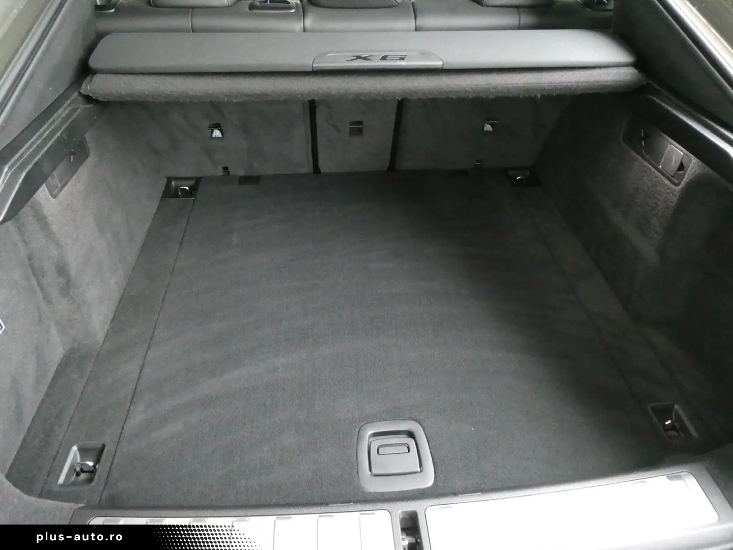 BMW X6 M Competition  Bower & Wilkins  Massage