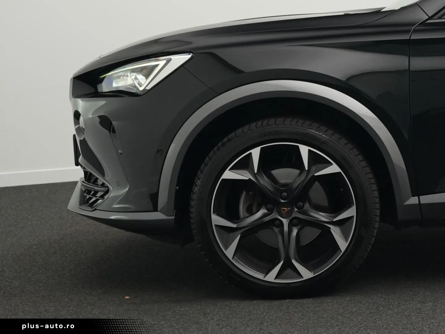 CUPRA Formentor 1.5 TSI DSG PANO R-KAM ab 249€