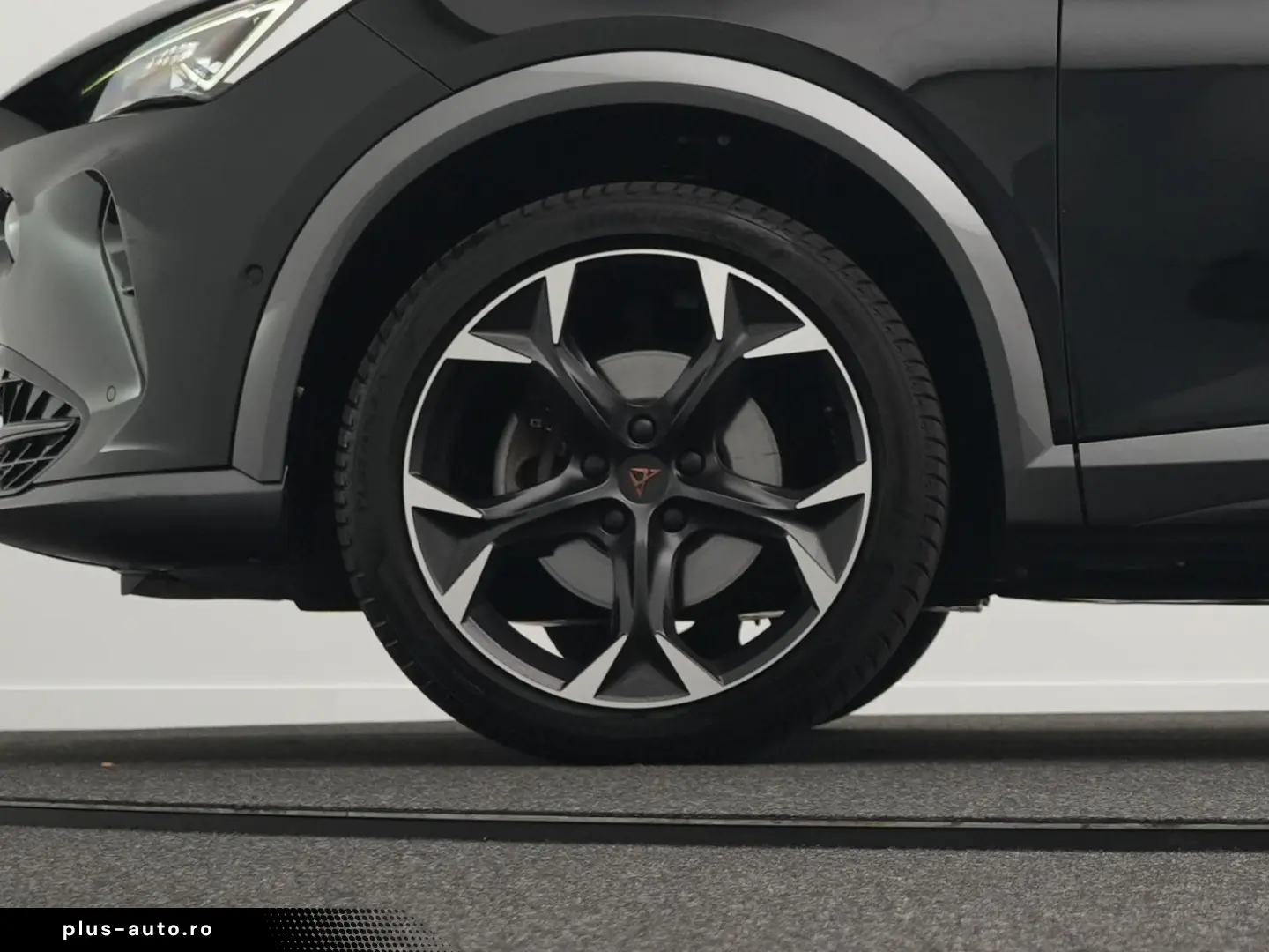 CUPRA Formentor 1.5 TSI DSG PANO R-KAM ab 249€