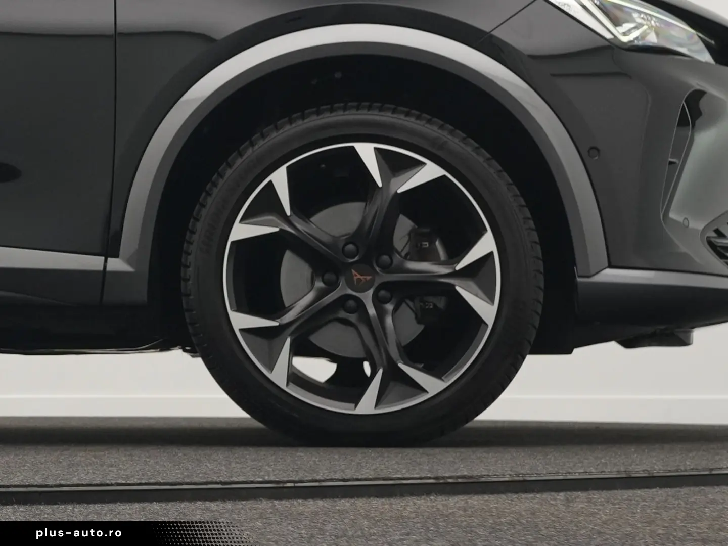 CUPRA Formentor 1.5 TSI DSG PANO R-KAM ab 249€