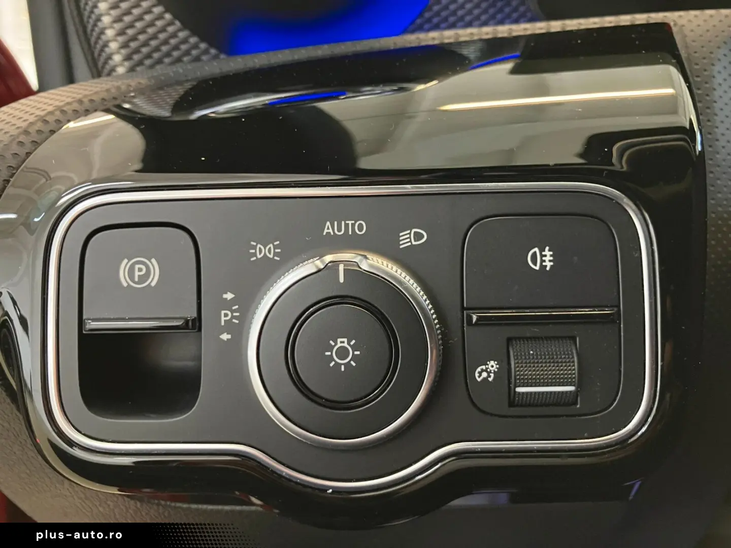 MERCEDES-BENZ CLA 180 Coupé Progressive Multi-Beam R&hellip;