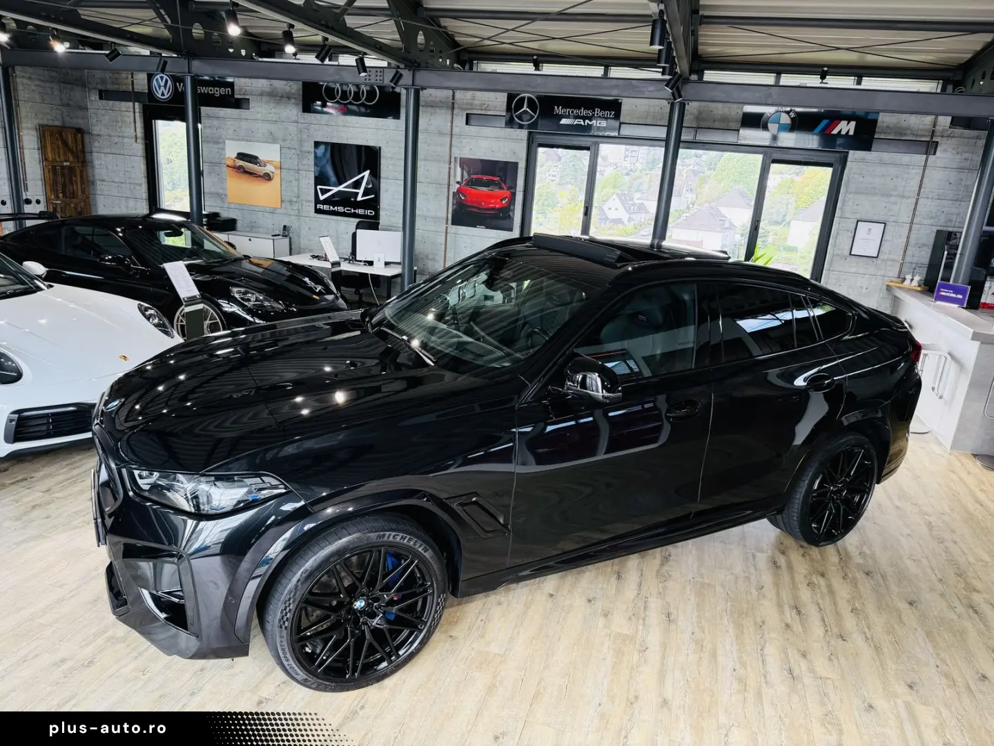 BMW X6 M Competition 360  PANO AHK HUD HARMAN KARDON