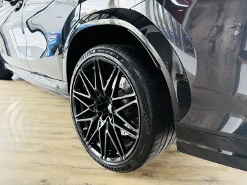 BMW X6 M Competition 360  PANO AHK HUD HARMAN KARDON