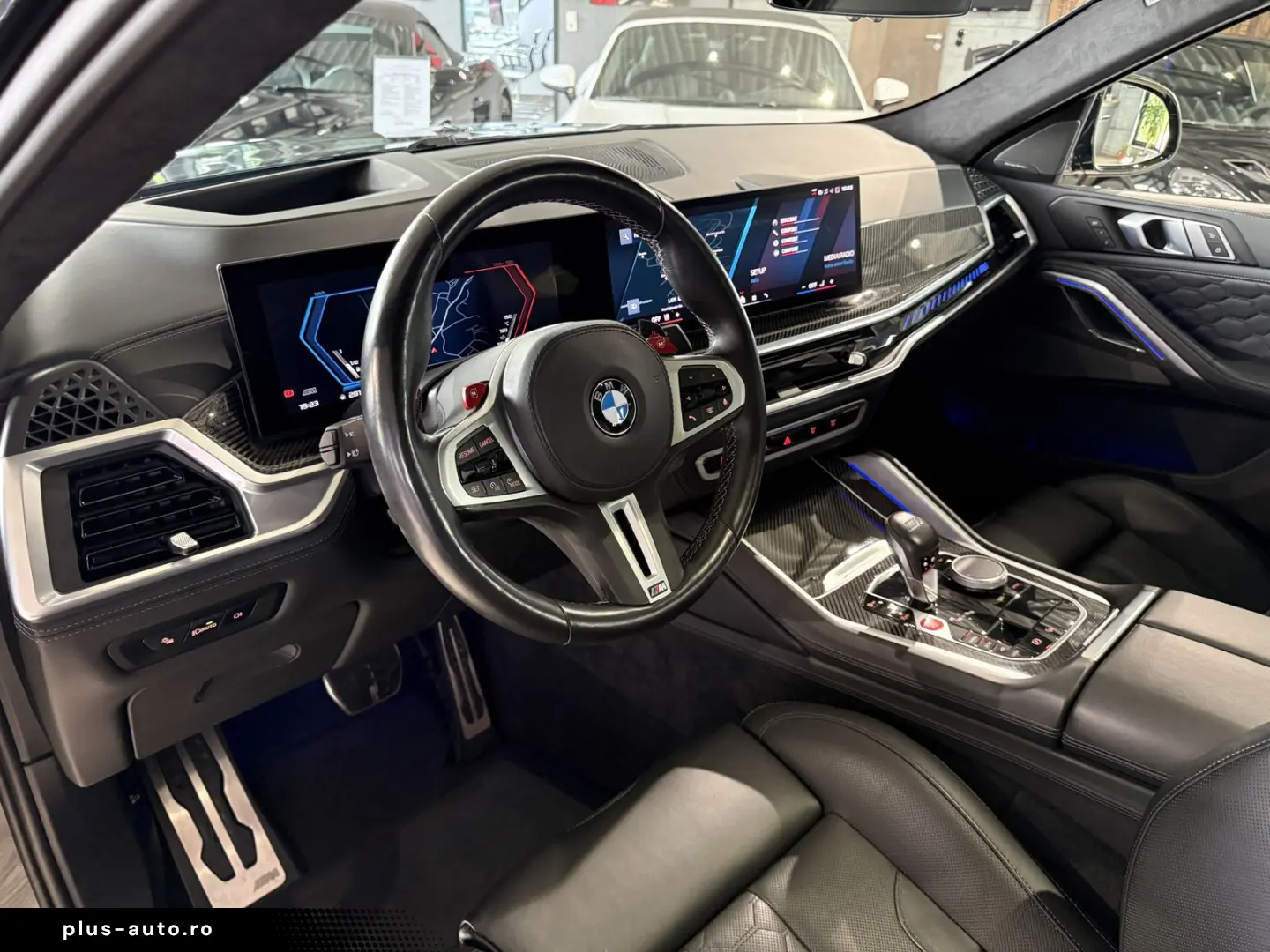 BMW X6 M Competition 360  PANO AHK HUD HARMAN KARDON