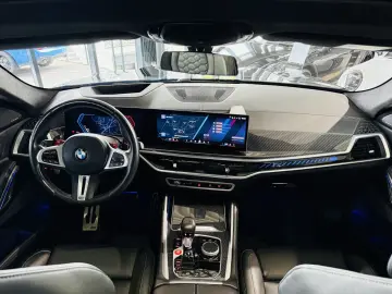 BMW X6 M Competition 360  PANO AHK HUD HARMAN KARDON