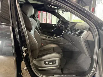 BMW X6 M Competition 360  PANO AHK HUD HARMAN KARDON