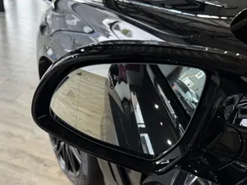 BMW X6 M Competition 360  PANO AHK HUD HARMAN KARDON