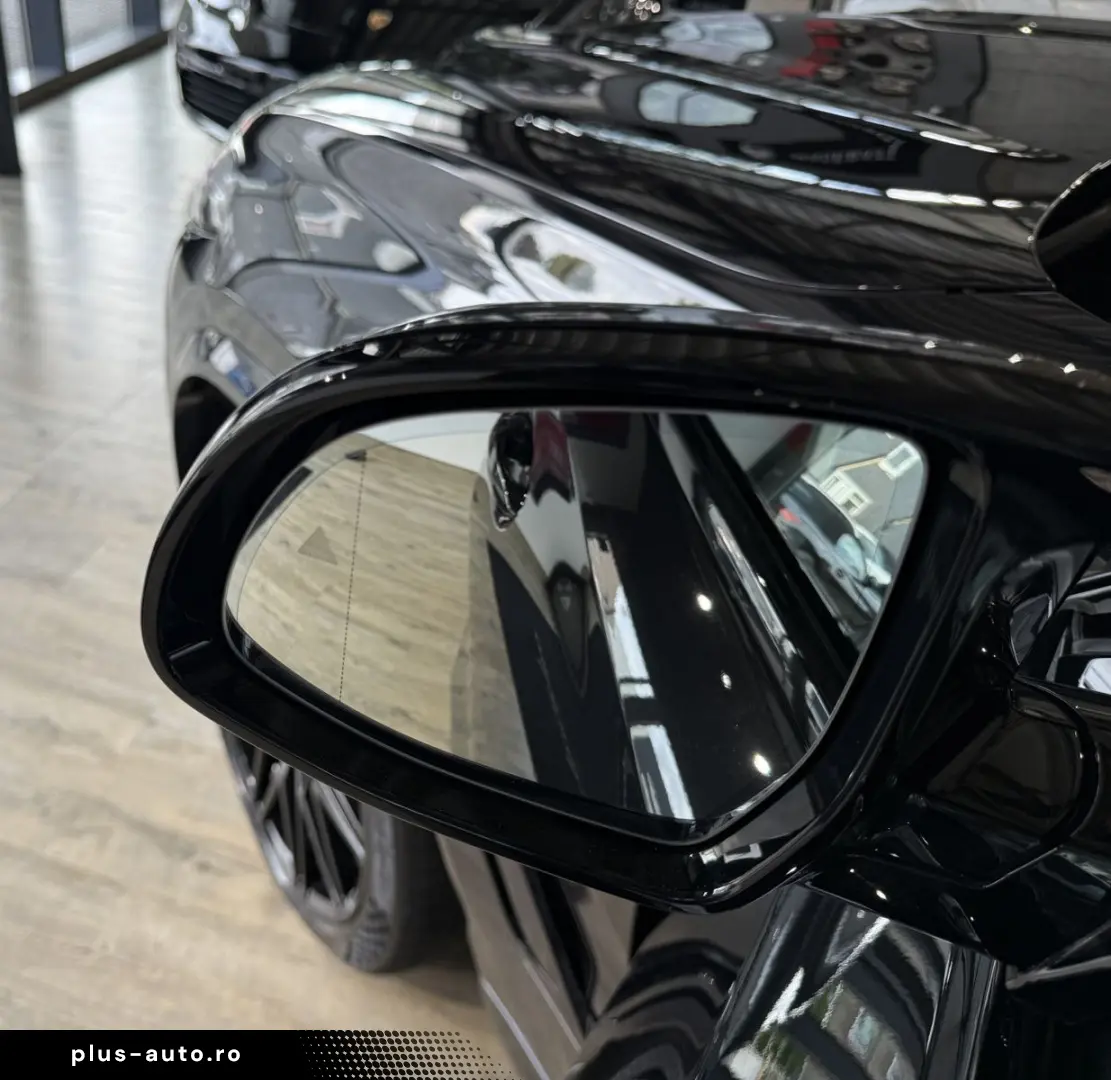 BMW X6 M Competition 360  PANO AHK HUD HARMAN KARDON