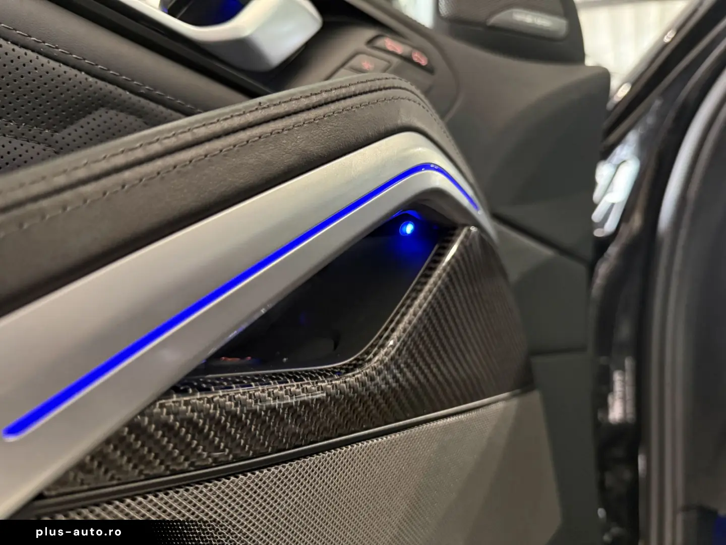 BMW X6 M Competition 360  PANO AHK HUD HARMAN KARDON