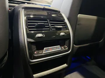 BMW X6 M Competition 360  PANO AHK HUD HARMAN KARDON