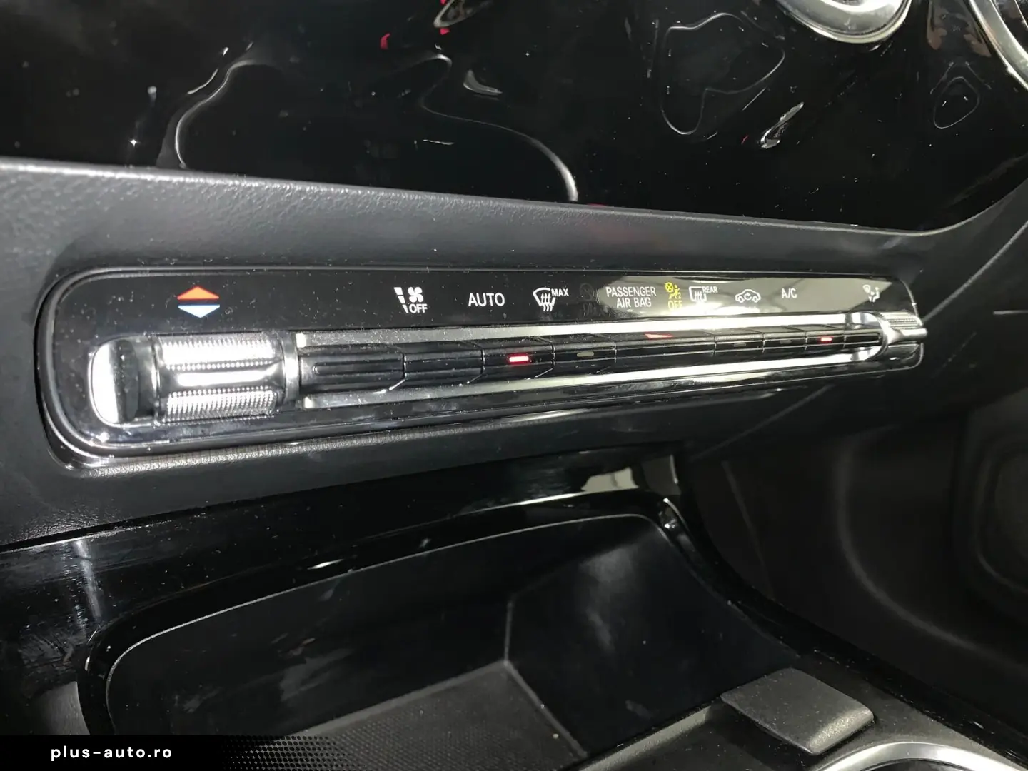 MERCEDES-BENZ CLA 180 Coupé Progressive Leder 18  Ni&hellip;