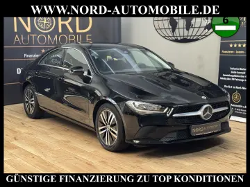 MERCEDES-BENZ CLA 200 d Coupé  Kamera Spur MBUX  Carplay 17Z