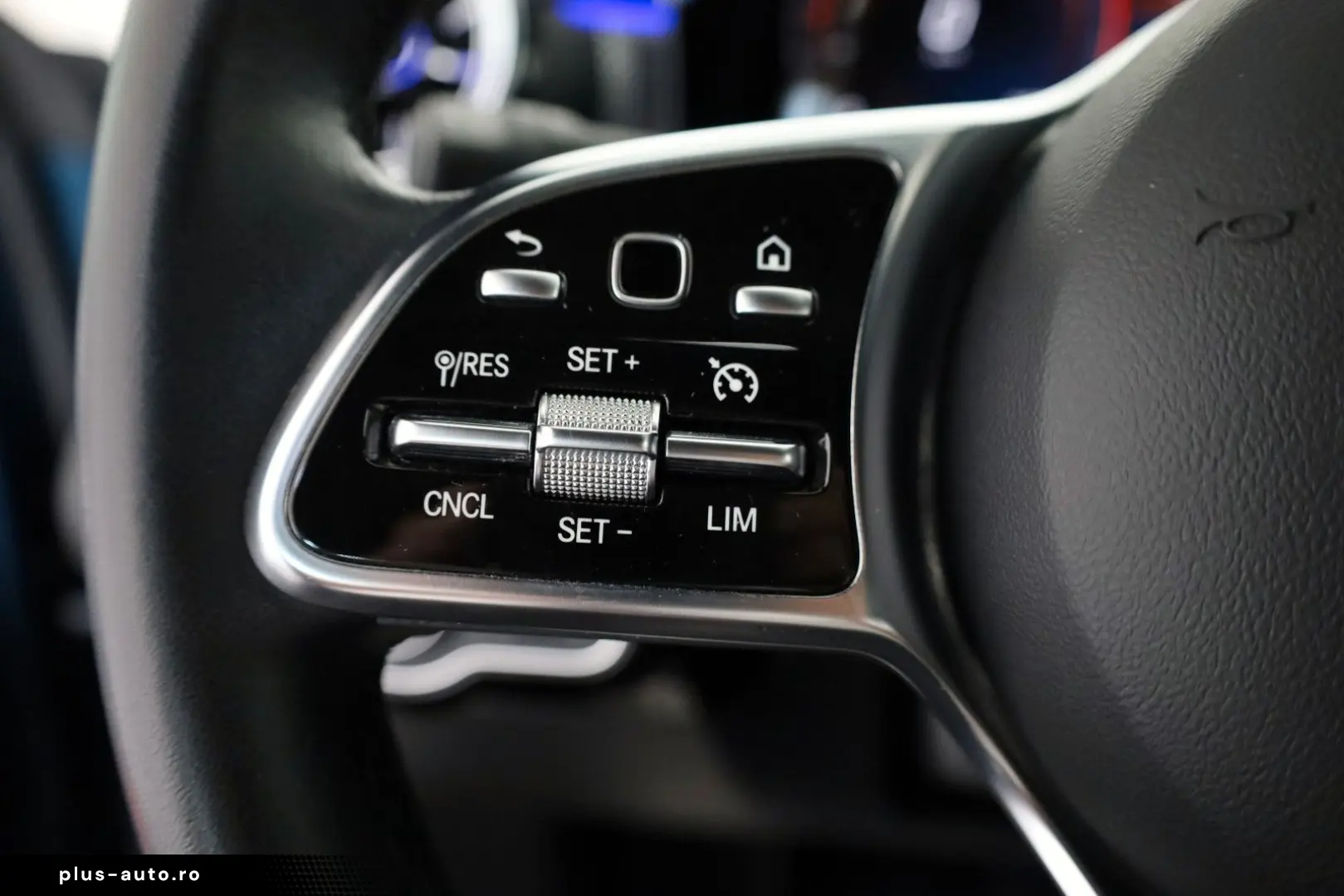 MERCEDES-BENZ CLA 250e Coupé Leder Navi LED Kamera P&hellip;