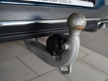 MERCEDES-BENZ CLA 250e Coupé Leder Navi LED Kamera P…