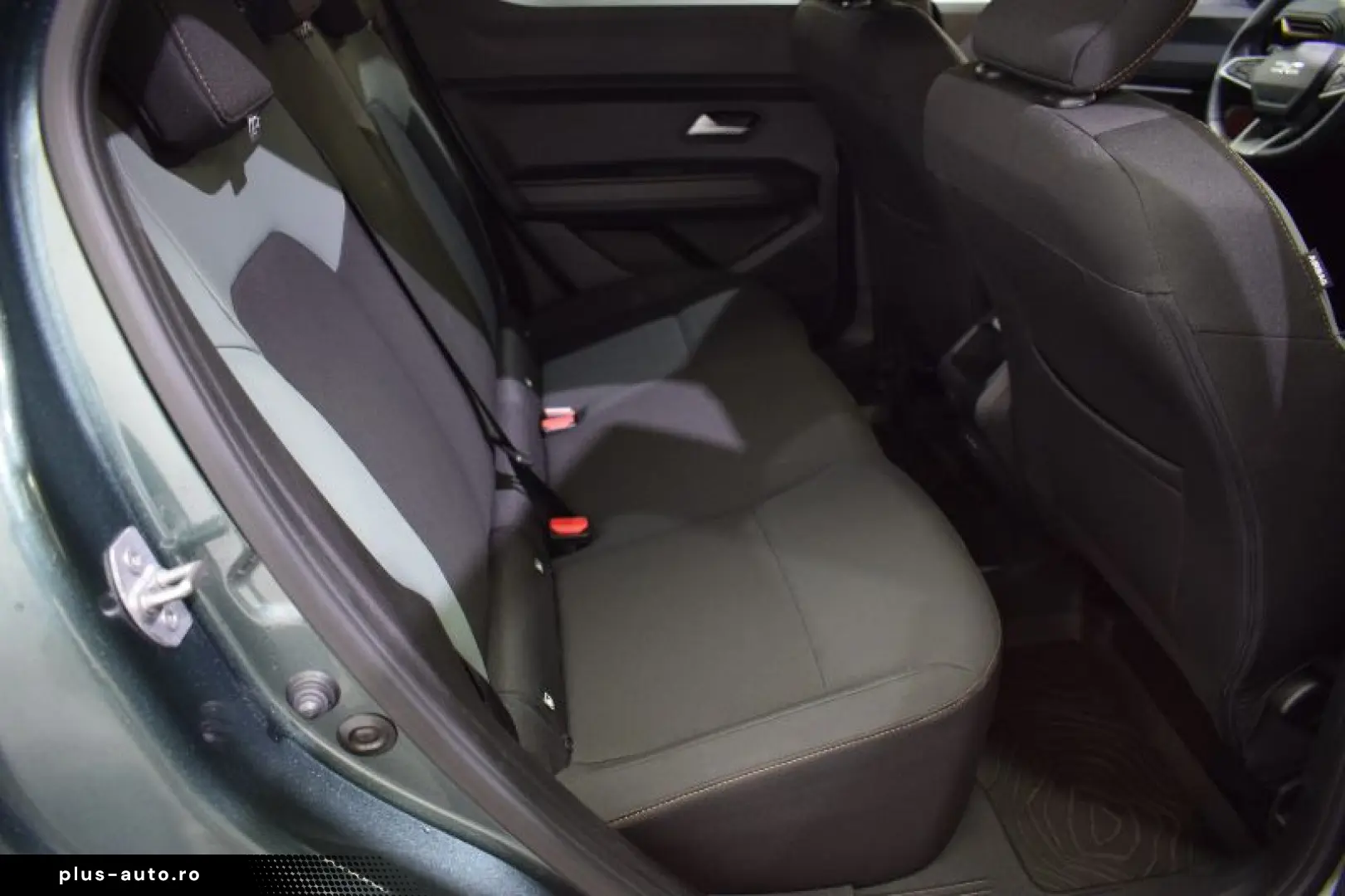 DACIA DUSTER 1.2 hybrid 150CP Extreme 4x4