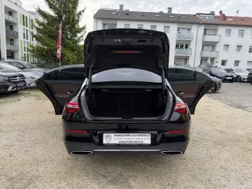 MERCEDES-BENZ CLA 200 d 4M Progressive LEDER TOTWINK…