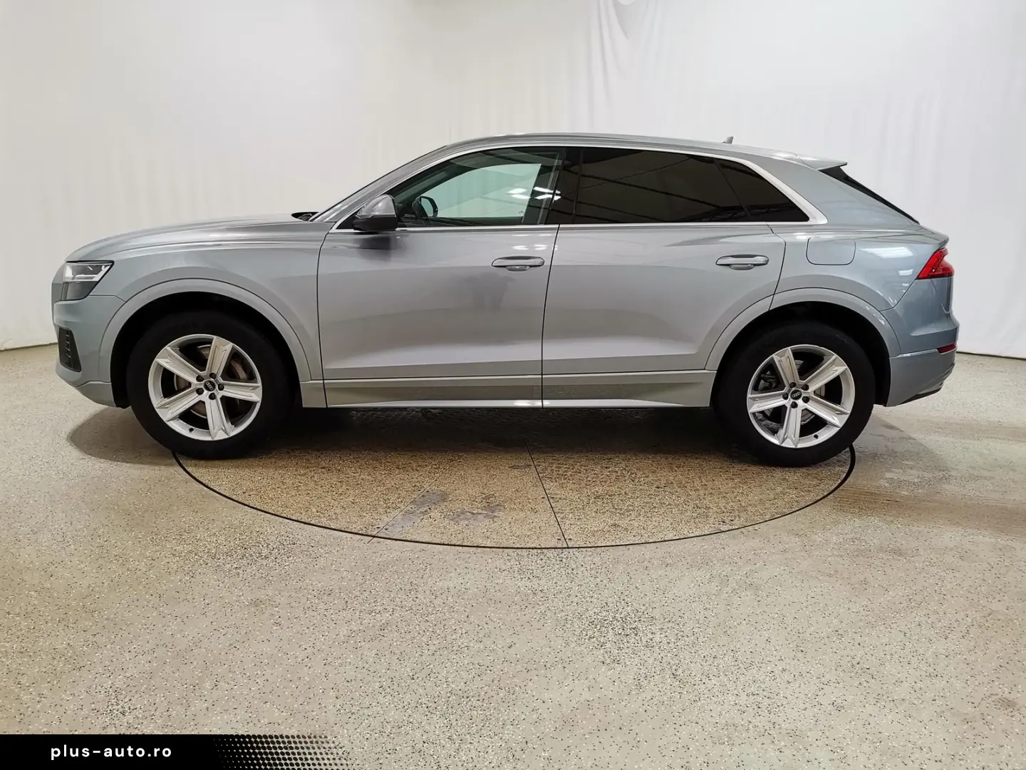 AUDI Q8 3.0 TFSI 55 e quattro PHEV LED Navi Sound RFK
