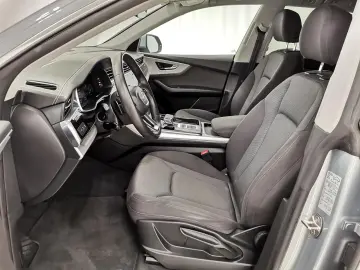 AUDI Q8 3.0 TFSI 55 e quattro PHEV LED Navi Sound RFK