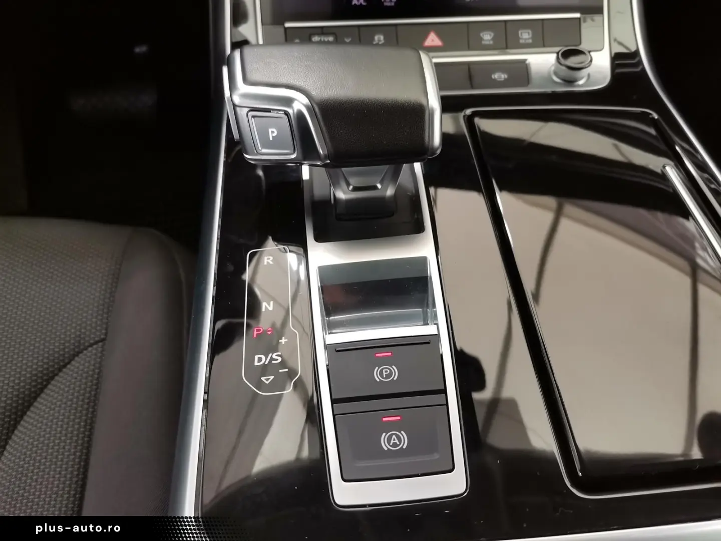 AUDI Q8 3.0 TFSI 55 e quattro PHEV LED Navi Sound RFK