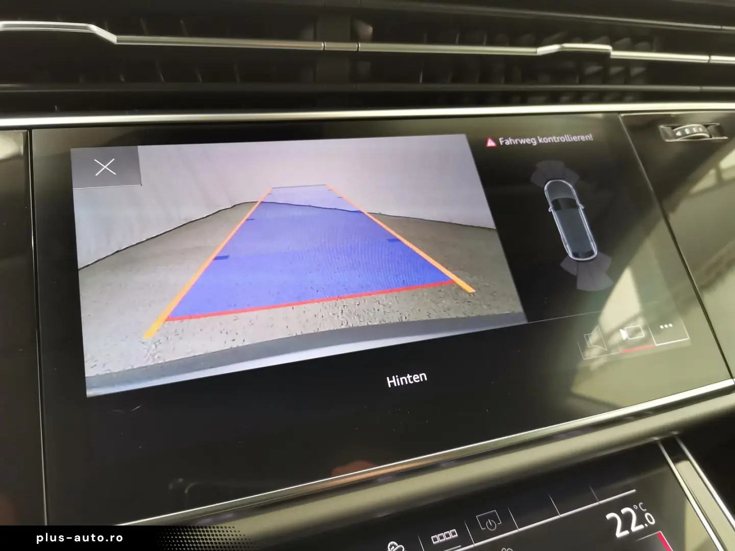 AUDI Q8 3.0 TFSI 55 e quattro PHEV LED Navi Sound RFK