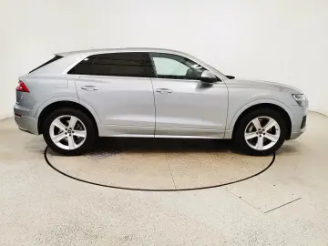 AUDI Q8 3.0 TFSI 55 e quattro PHEV LED Navi Sound RFK