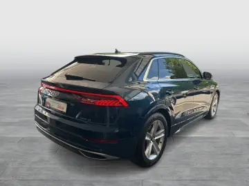 AUDI Q8 55 HYBRID Qu. KAMERA ACC ALU20  eKLAPPE NAVI