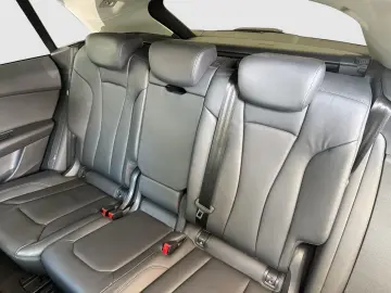 AUDI Q8 55 HYBRID Qu. KAMERA ACC ALU20  eKLAPPE NAVI