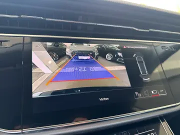AUDI Q8 55 HYBRID Qu. KAMERA ACC ALU20  eKLAPPE NAVI