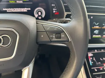 AUDI Q8 55 HYBRID Qu. KAMERA ACC ALU20  eKLAPPE NAVI