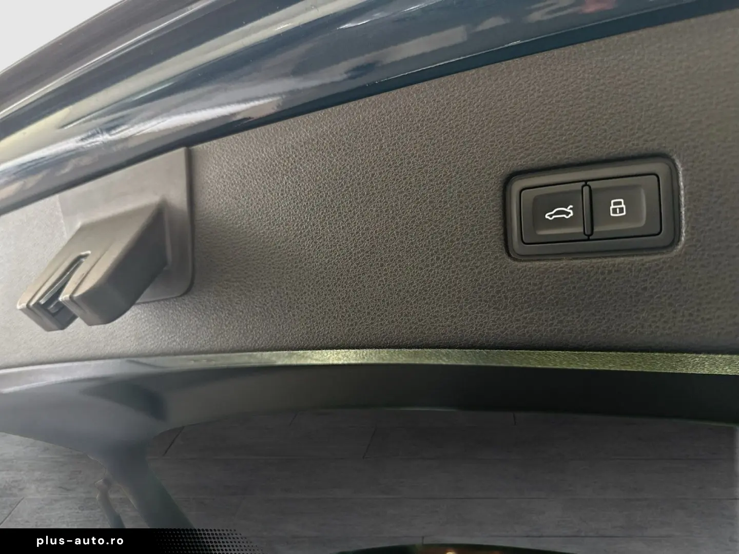 AUDI Q8 55 HYBRID Qu. KAMERA ACC ALU20  eKLAPPE NAVI